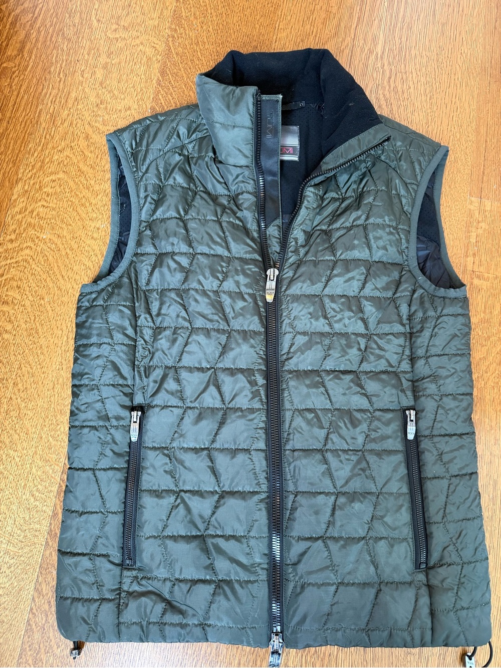 Tumi Quilted Sleeveless Packable Vest Olive Green Sz M